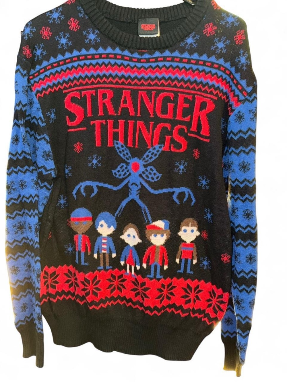 Like New Netflix Stranger Things Ugly Holiday Christmas Sweater Characters Sz XL